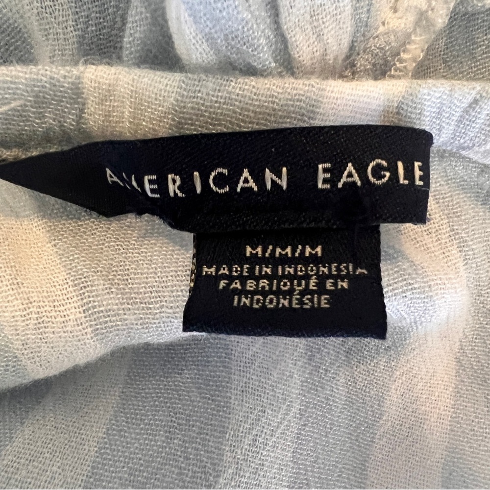 American Eagle Outfitters Light Blue & White Striped Crisscross Halter Top Sze M - Picture 4 of 6